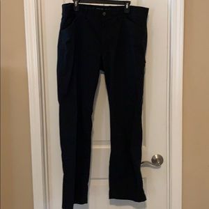 Men’s Under Armour ‘Storm’ trousers